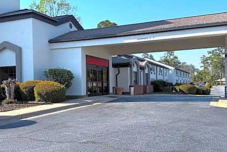Ramada by Wyndham Albany GA