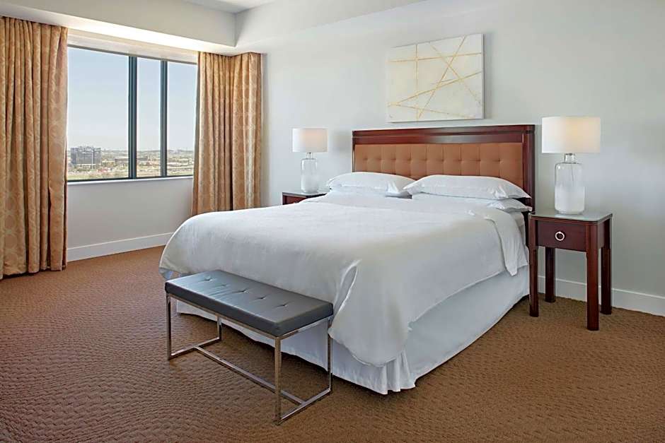 Sheraton Parkway Toronto North Hotel & Suites