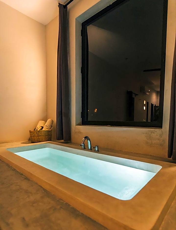 Yum Kaax Boutique Villa