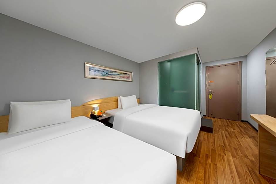 7 Days Inn Shenyang the Palace Huaiyuanmen Metro Station