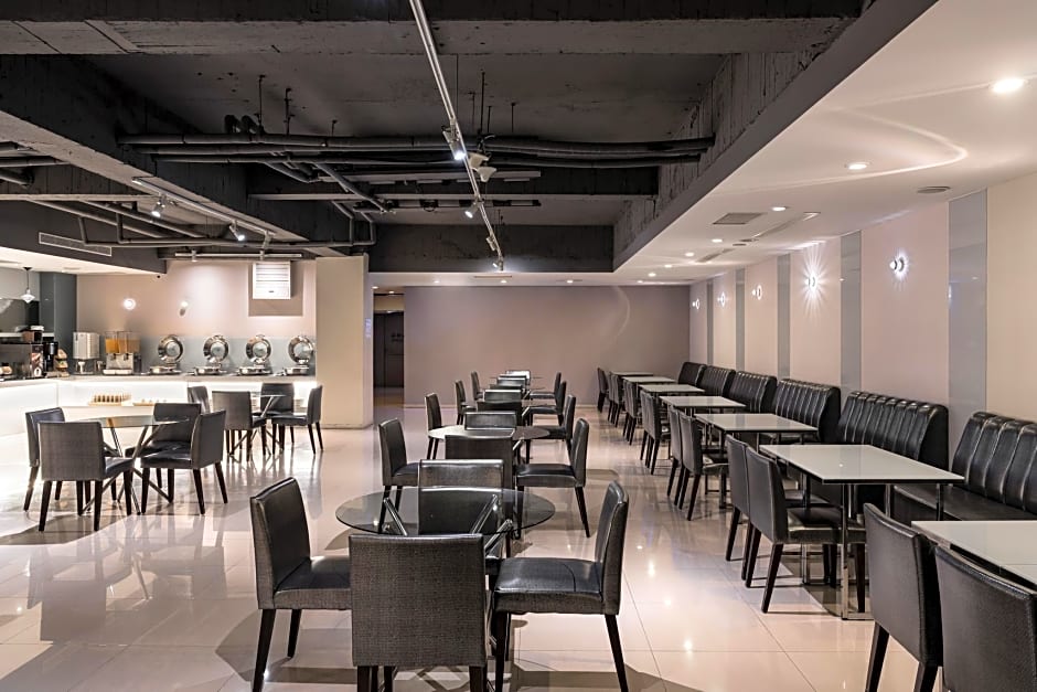 The Riverside Hotel Esthetics