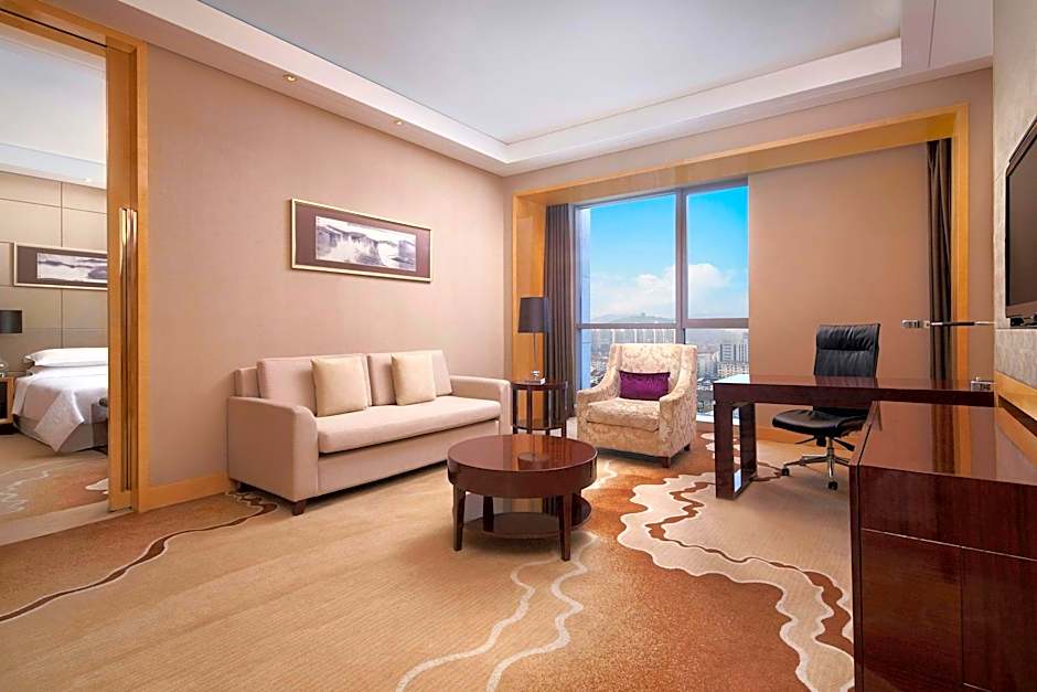 Sheraton Zhenjiang Hotel
