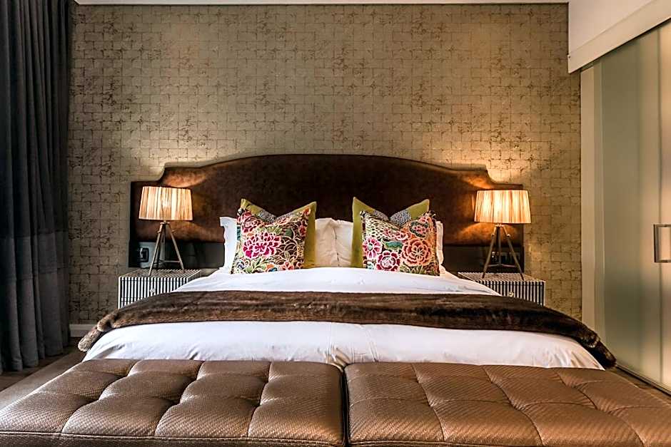 Franschhoek Boutique Hotel - Lion Roars Hotels & Lodges
