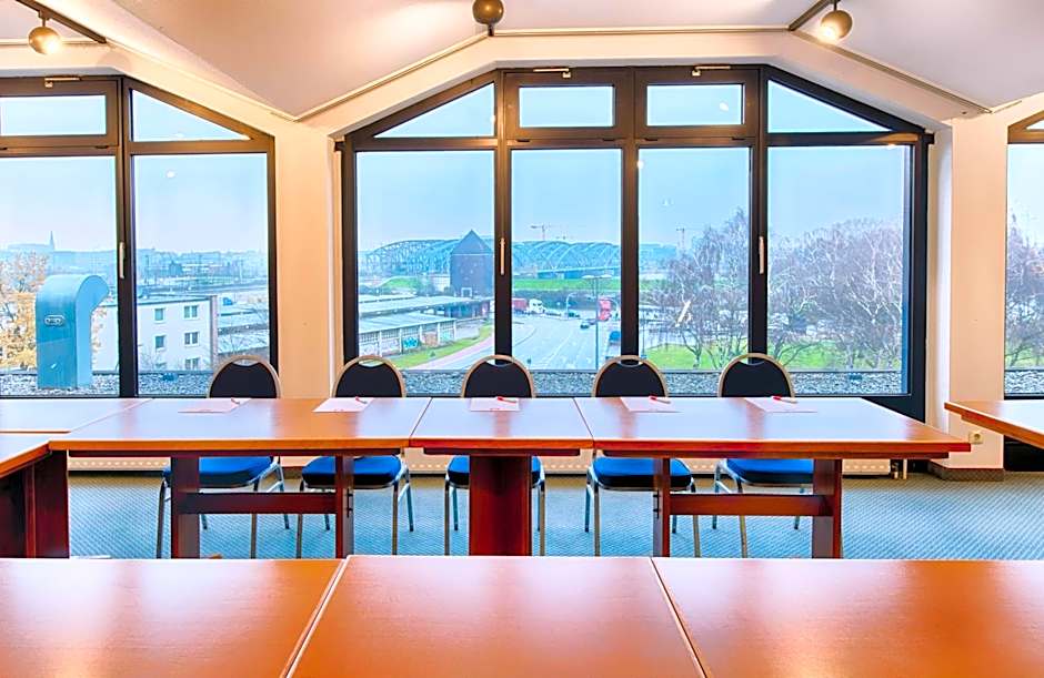 Leonardo Hotel Hamburg Elbbrücken