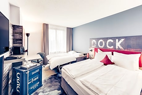 Superior Double with Sofa