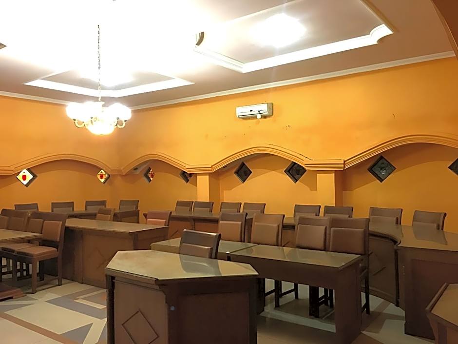 Hotel Alami near Alun-Alun Klaten