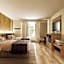 Clarion Pointe