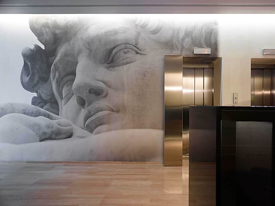 Hotel Glance In Florence