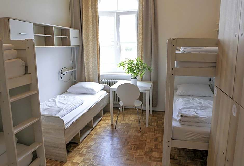 C - Punkt Hostel