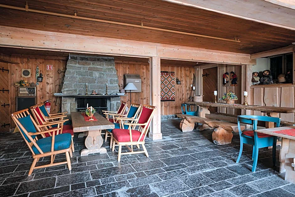 Leikanger Fjordhotel - Unike Hoteller