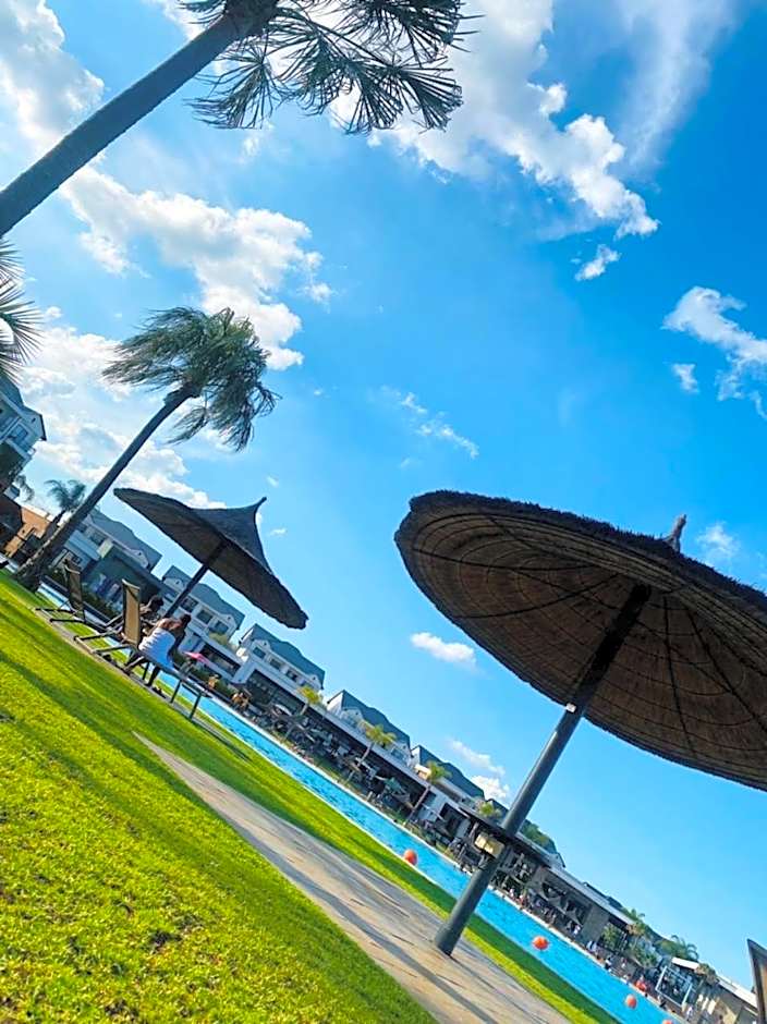 The Blyde, an impeccable blissful getaway (Balwin properties)