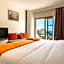 Intouriste Hôtel & Suites