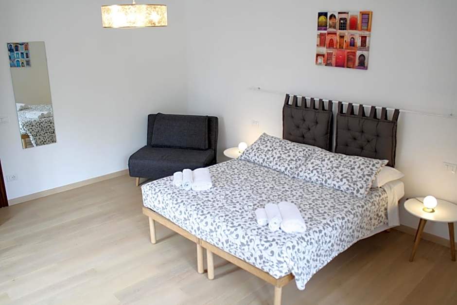 Casa Mia - NO Reception