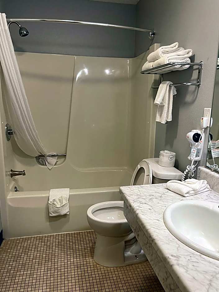 Quality Inn Frontier At U.S. Hwy 30