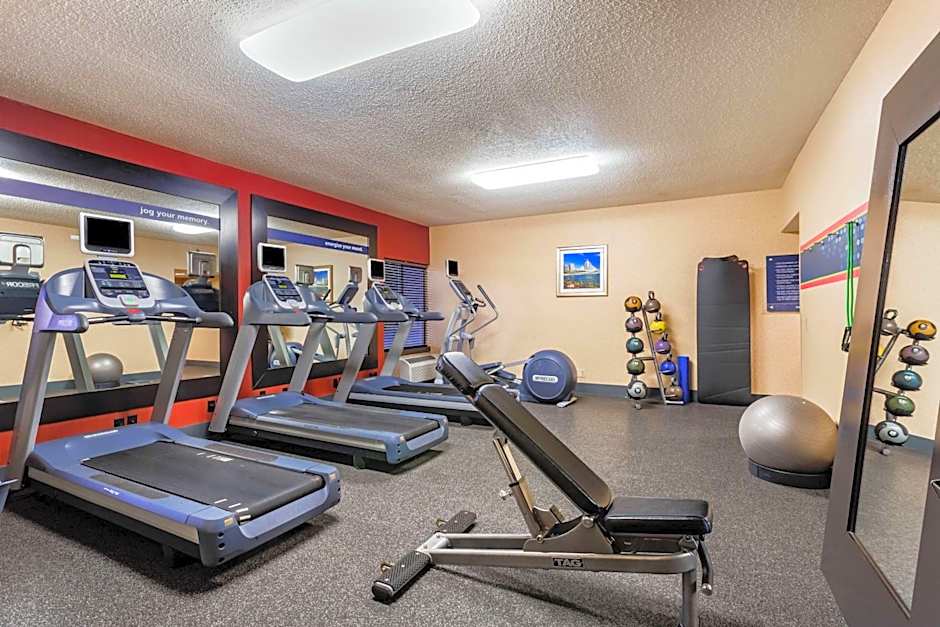 Hampton Inn Milwaukee-Airport