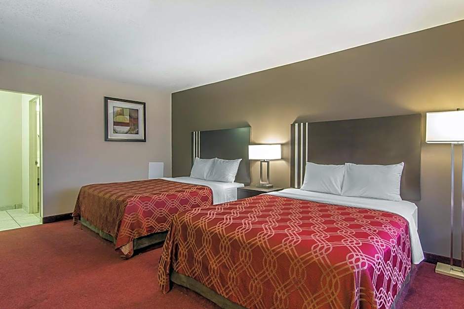 Econo Lodge And Suites