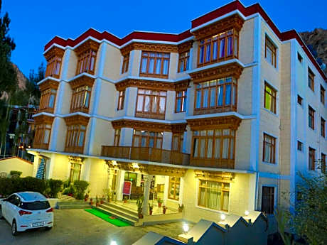 Hotel The Palace Ladakh