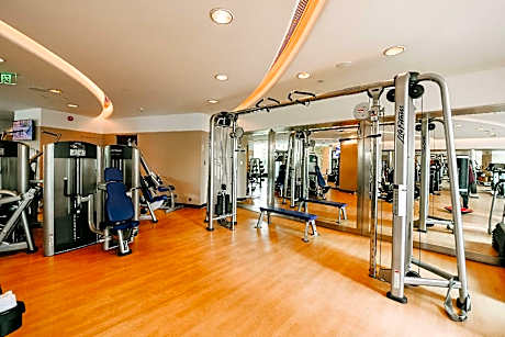 Pudong Shangri-La, East Shanghai