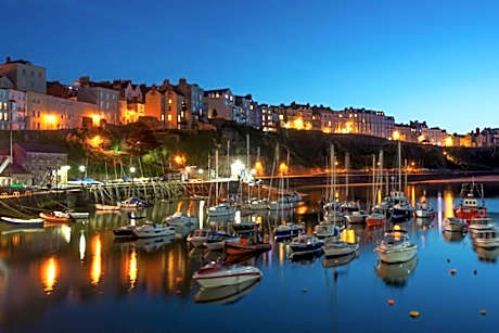 No: 1 The Esplanade Guest Accommodation.