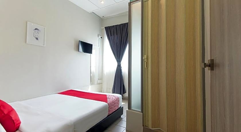 OYO 1189 Big C Motel