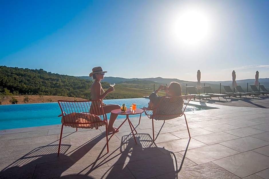 Winery & Design hotel ROXANICH