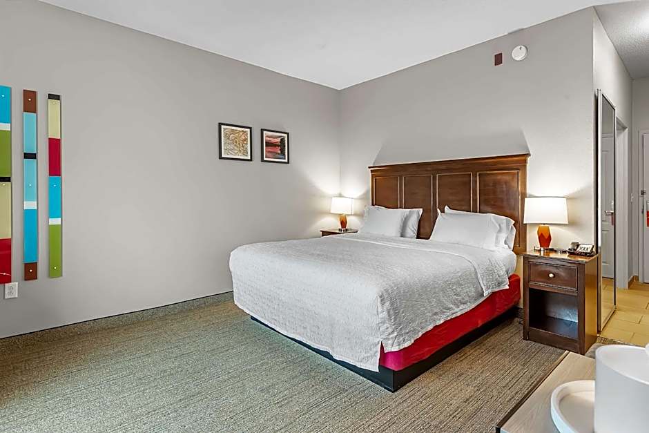 Photo 1 sur 3 de 1 King Bed