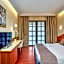Hotel Prestige