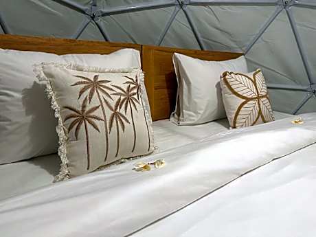 Couple Dome Tent King