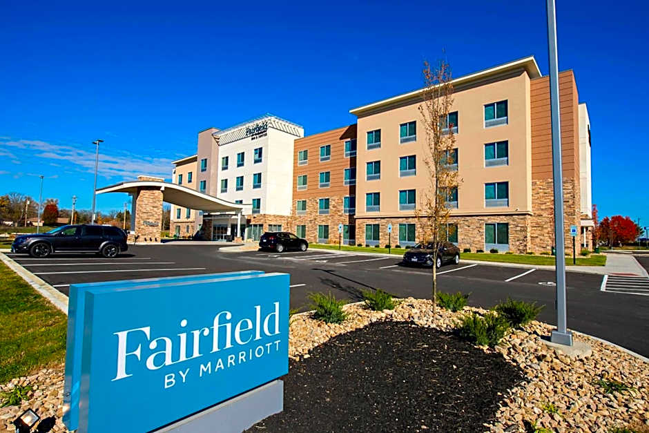 Fairfield Inn & Suites By Marriott Dayton North