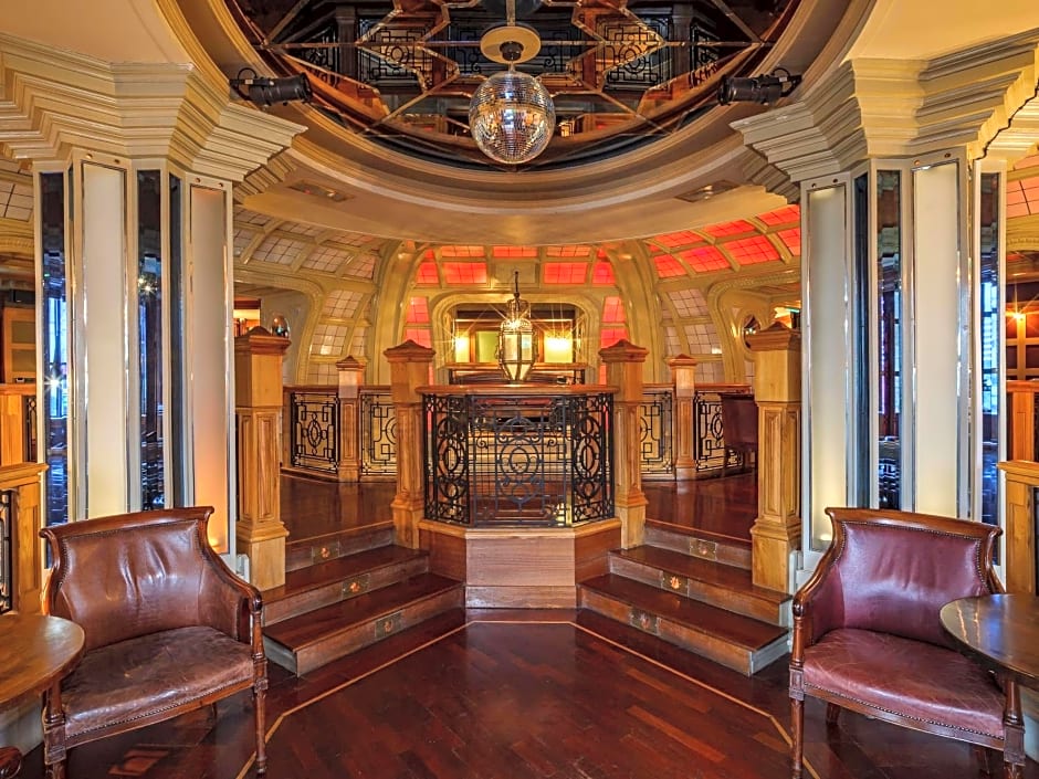 Prince of Wales Hotel