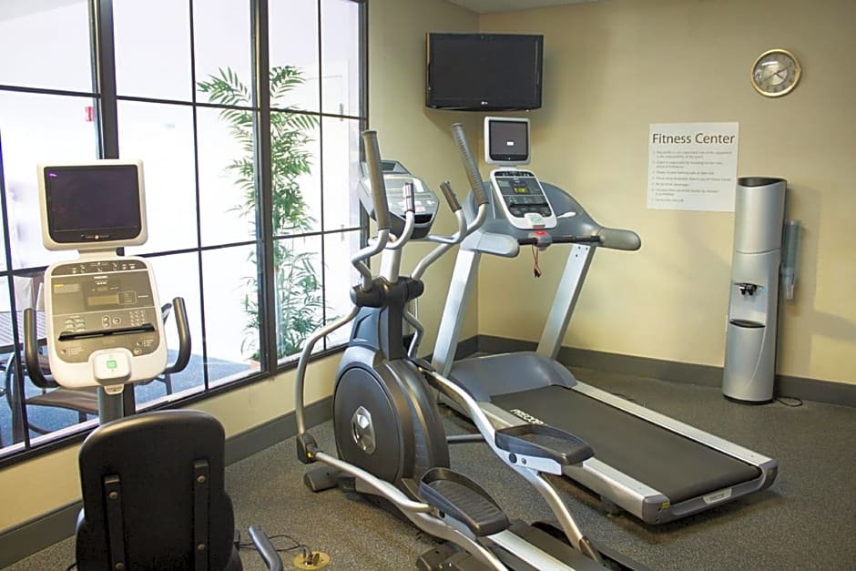 Holiday Inn Express West Jefferson By IHG