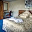 Kings Croft Hotel