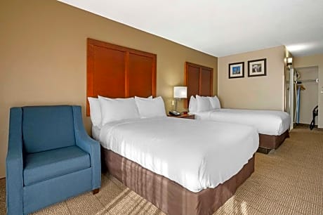 Superior Double Room Two Double Beds - Non-Smoking