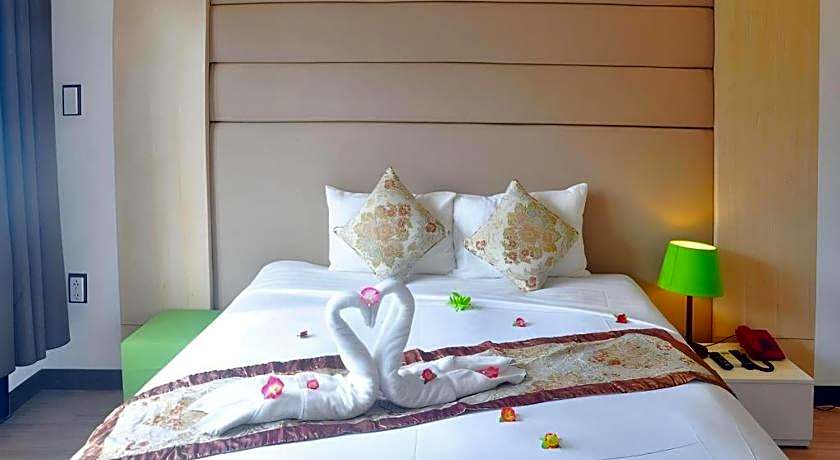 Vinh Hung 2 City Hotel