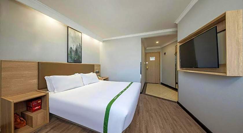 Greentree Inn Jiaxing Tongxiang Tudian Express Hotel