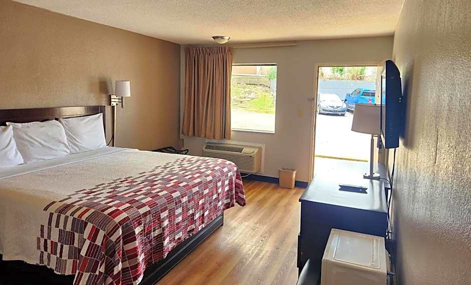 Red Roof Inn Memphis - Graceland/ Airport