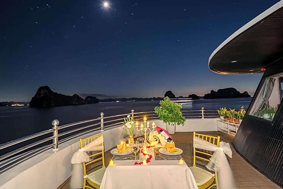 Halong Athena Cruise