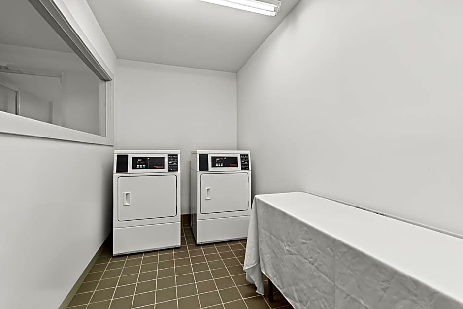 Hourglass Hotel, Trademark Collection by Wyndham