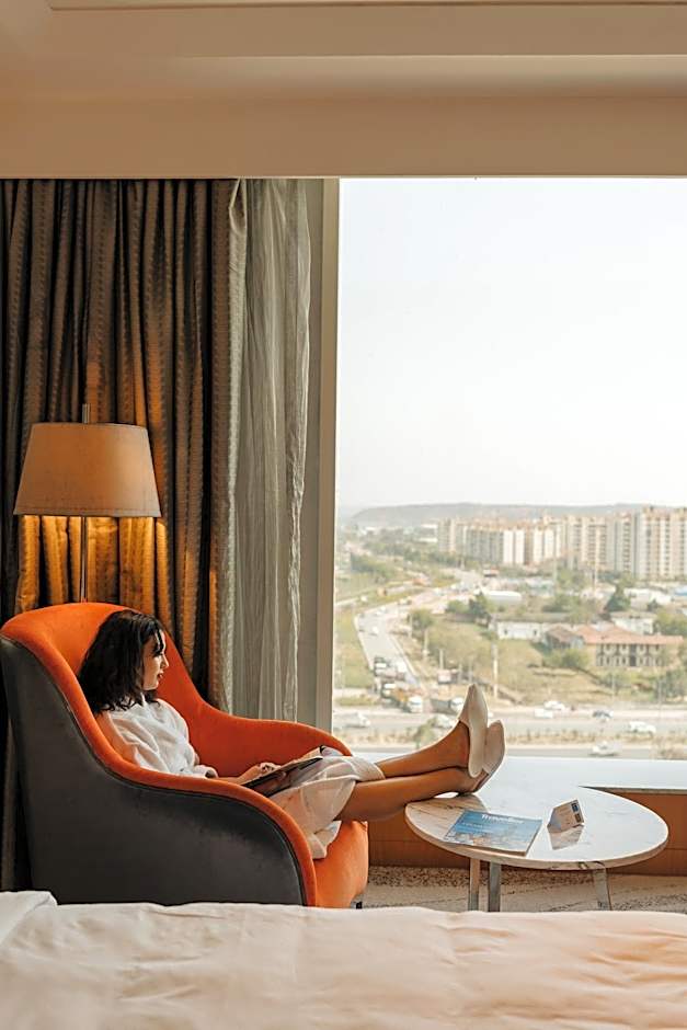 Hyatt Regency Gurgaon Hotel
