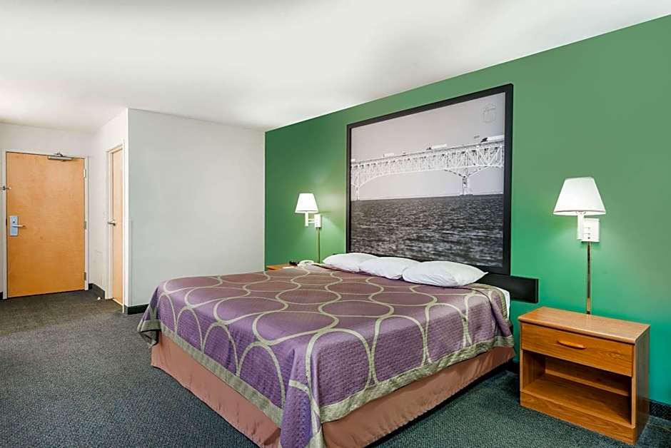 Super 8 by Wyndham Hagerstown/Halfway Area