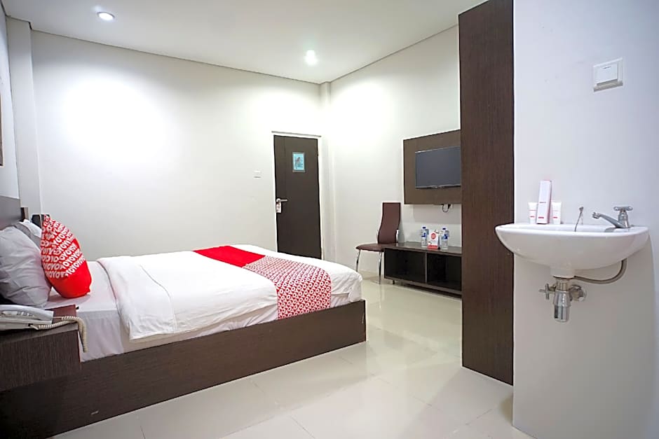 OYO 1477 Athar 88 Hotel