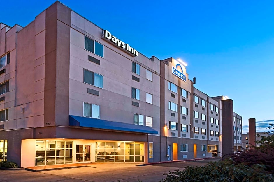 Days Inn by Wyndham Seatac Airport