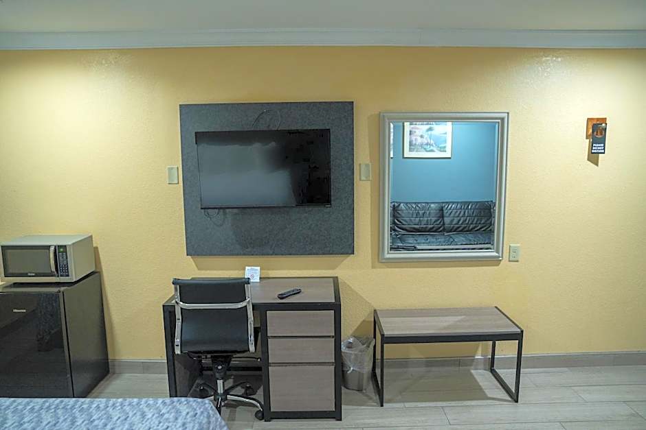 Americas Best Value Inn Ft. Myers