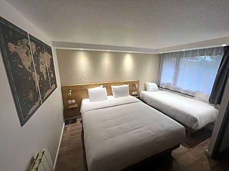 Triple Room - 1 Double Bed 1 Single Bed