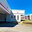 Traveler's Place Inn & Suites