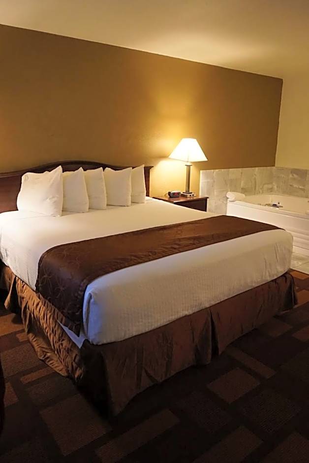 Days Inn & Suites by Wyndham Lodi