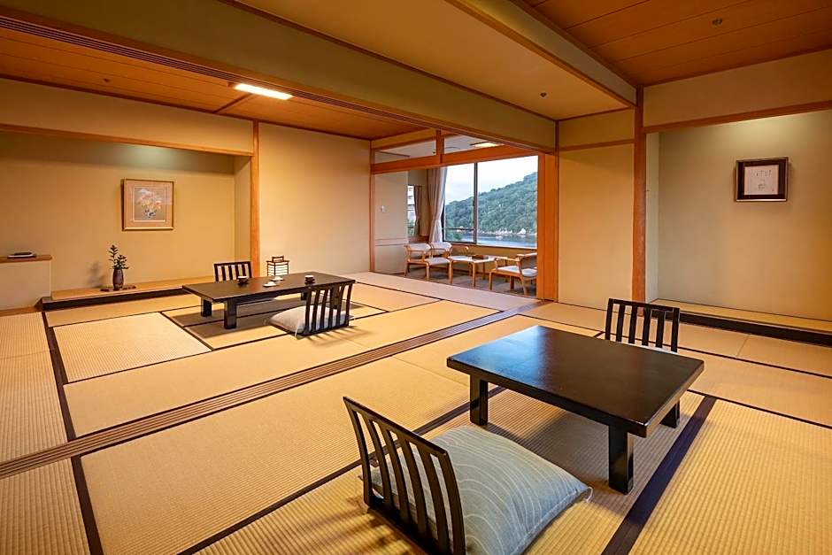 Sansuikan Kinryu