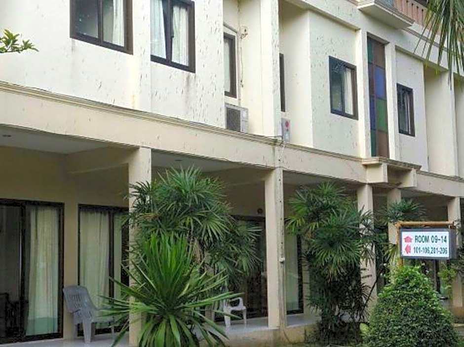 Jinta Hotel Nathon Beach