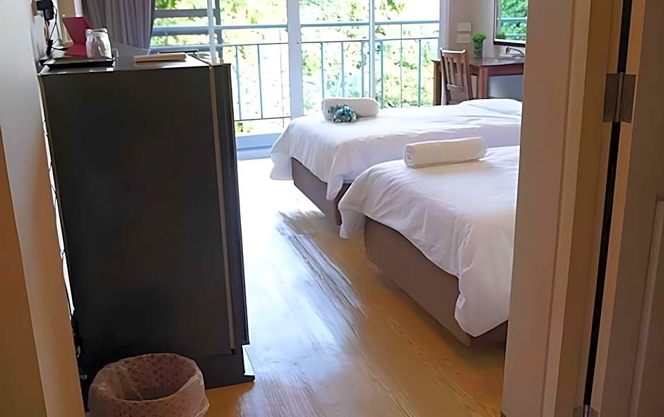 Chompu Nakarin Apartment