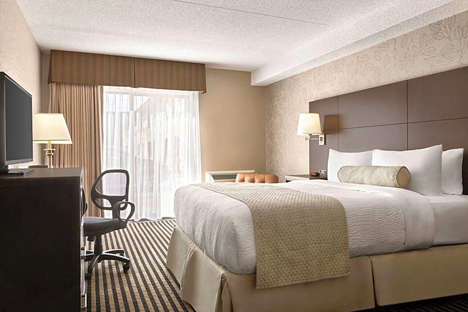 Days Inn by Wyndham Miramichi NB